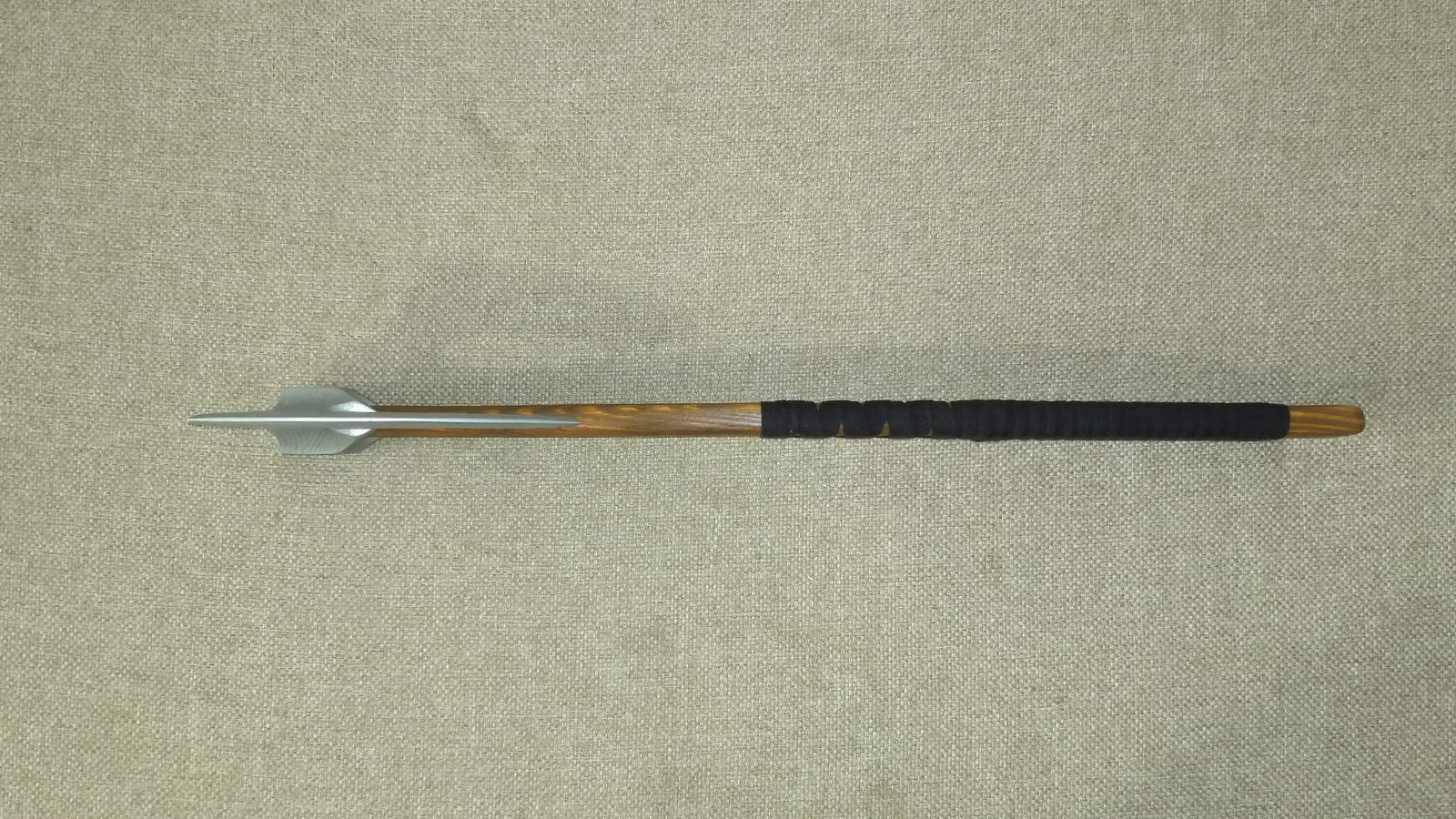 30-Viking ax_ax05.jpg