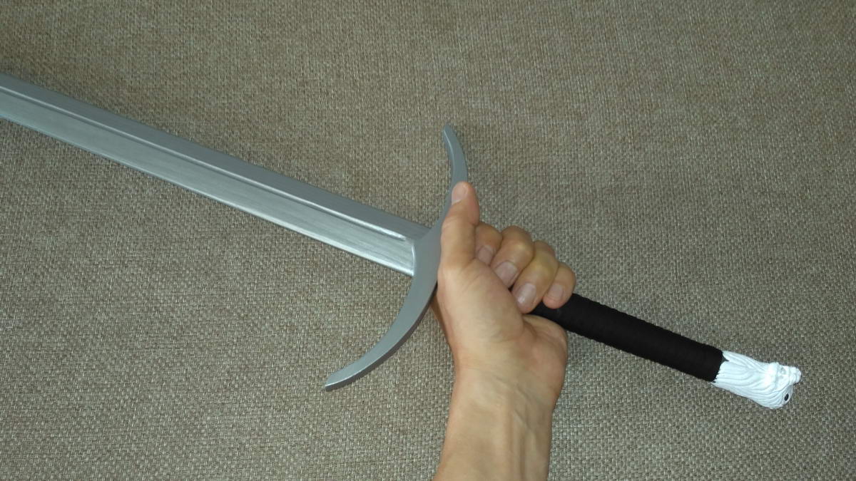 7-Longclaw_sw_05.jpg